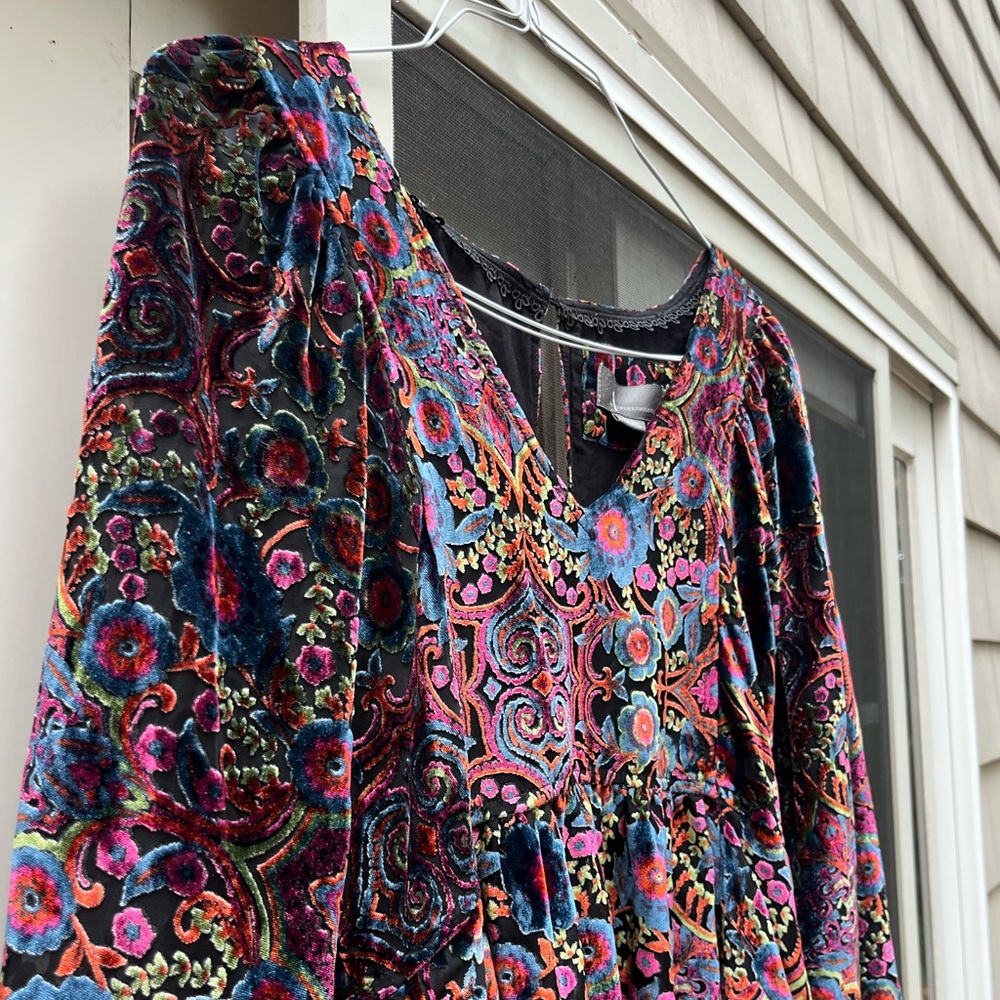 Mona Burnout Velvet Mini Dress - Picture 10 of 16